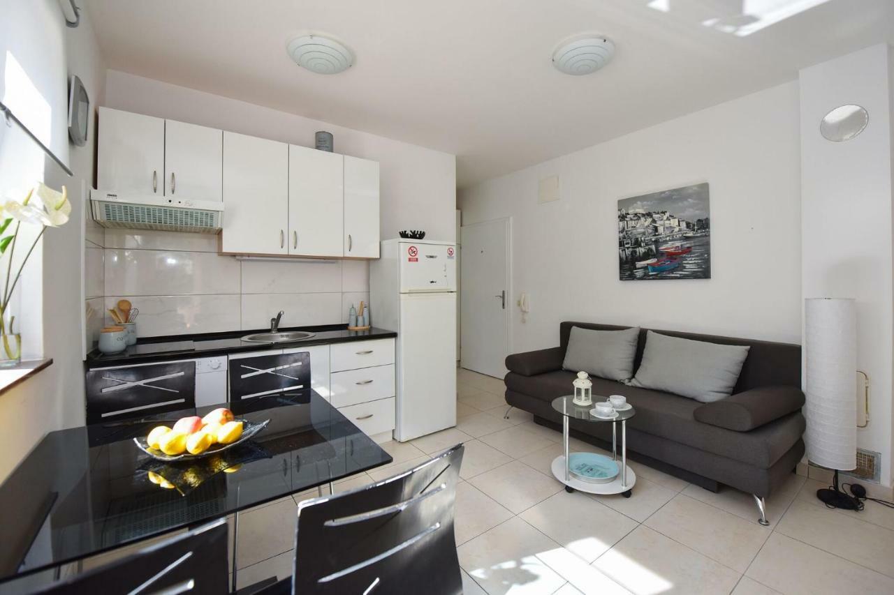 Vicy Apartment Novaglia Esterno foto
