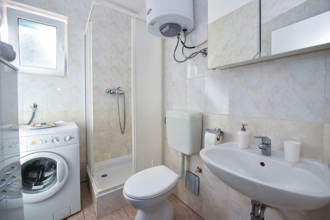 Vicy Apartment Novaglia Esterno foto